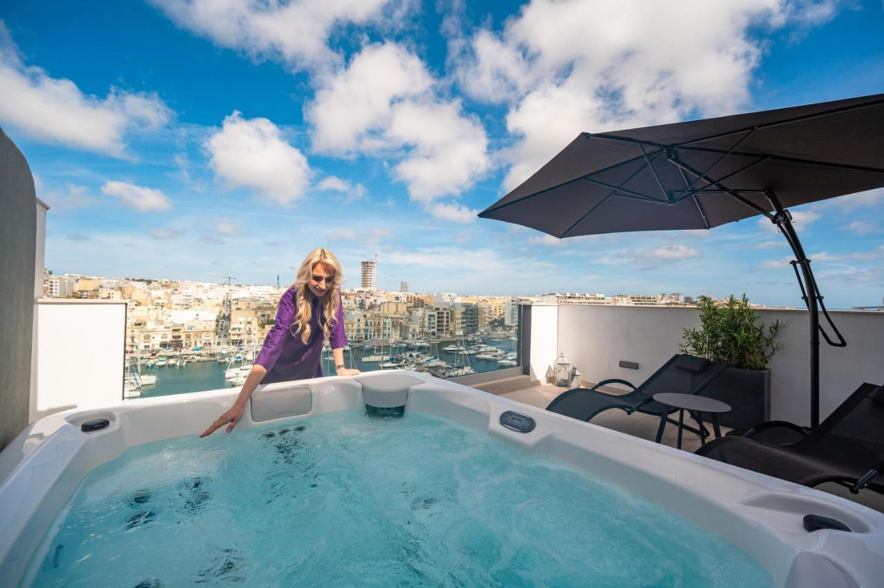 The Address Seafront Suites With Hot Tub Pietà Exterior foto